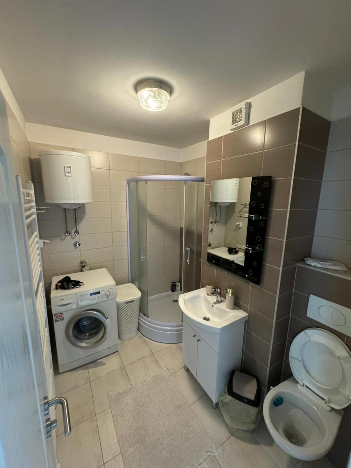 Ajlin Apartment