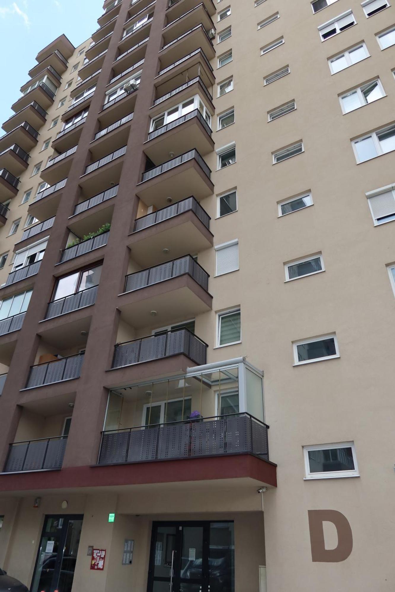 Ajlin Apartment *